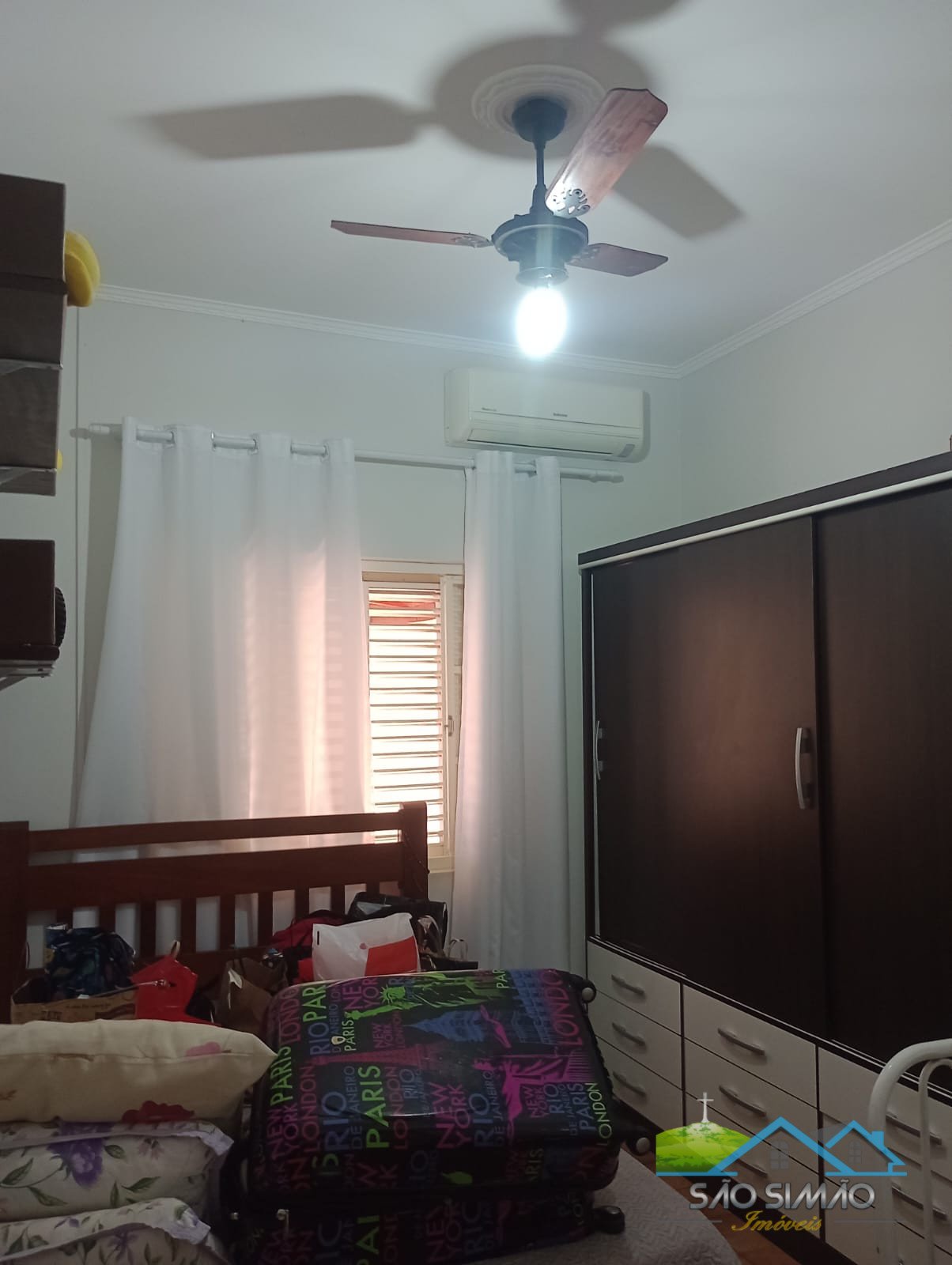 Casa a Venda em São Simão no Centro a 100 metros da praça Principal