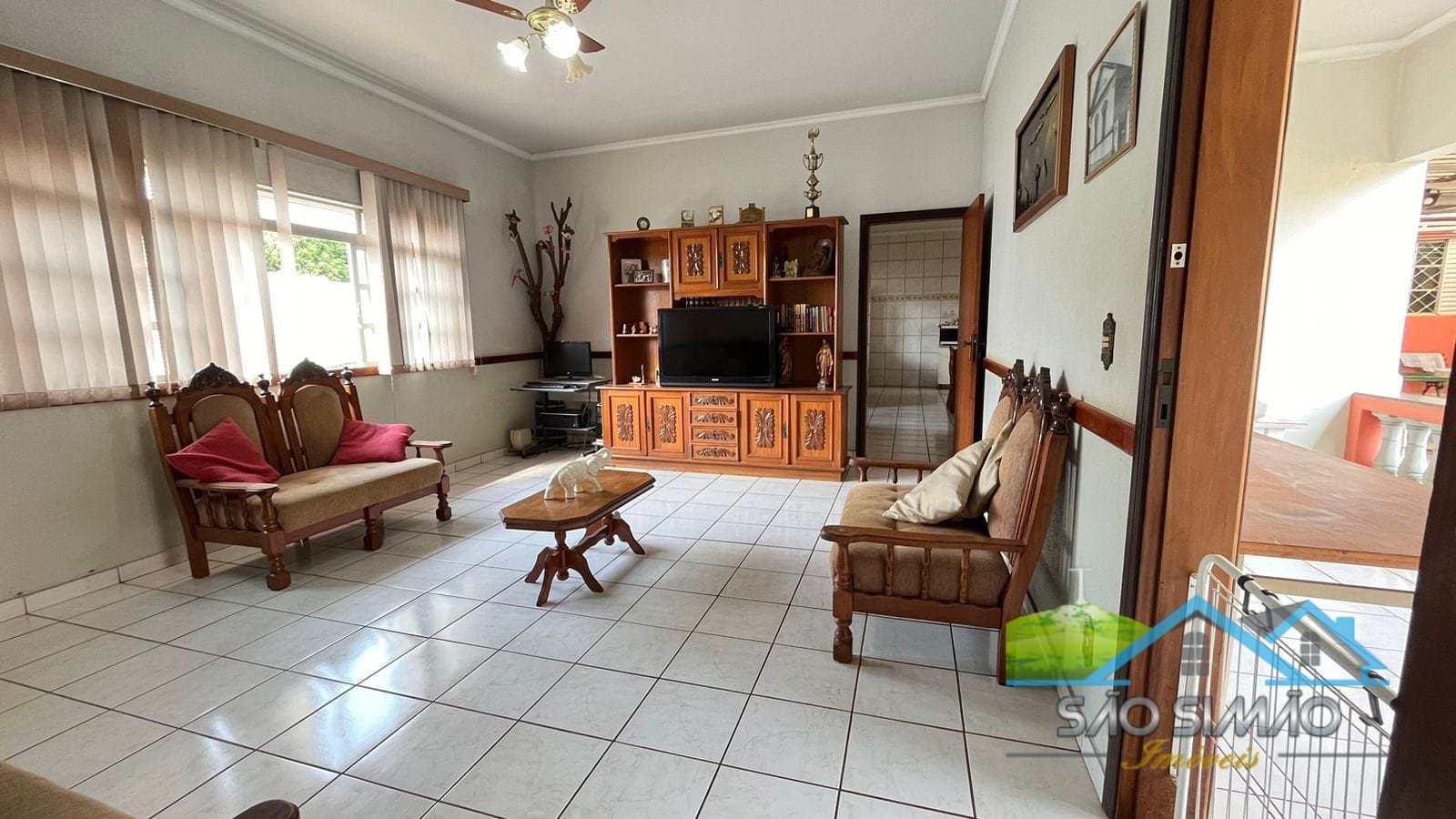 Casa a venda com 3 quartos em São Simão SP