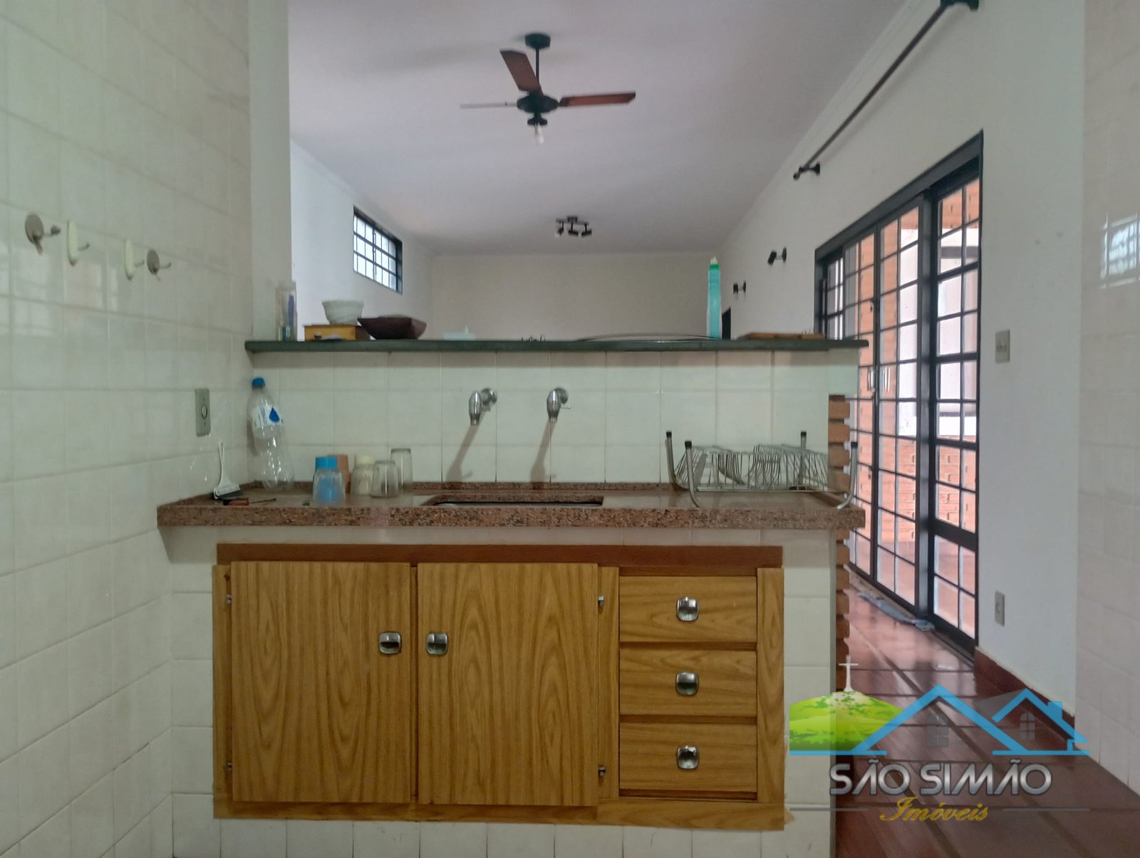 Casa a venda em São Simão SP com 1600 metros de área