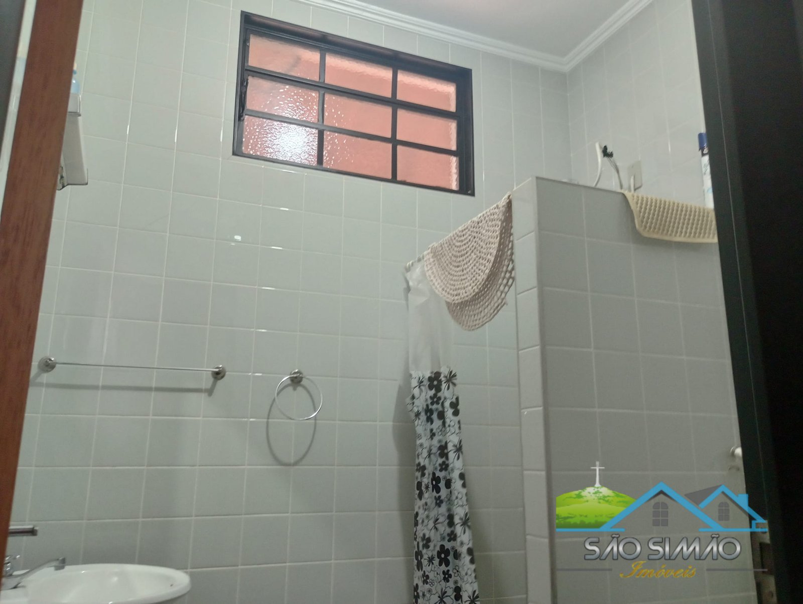 Casa a venda em São Simão SP com 1600 metros de área