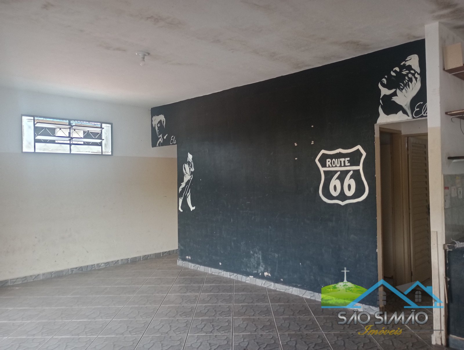 Casa com ponto comercial a venda em São Simão SP