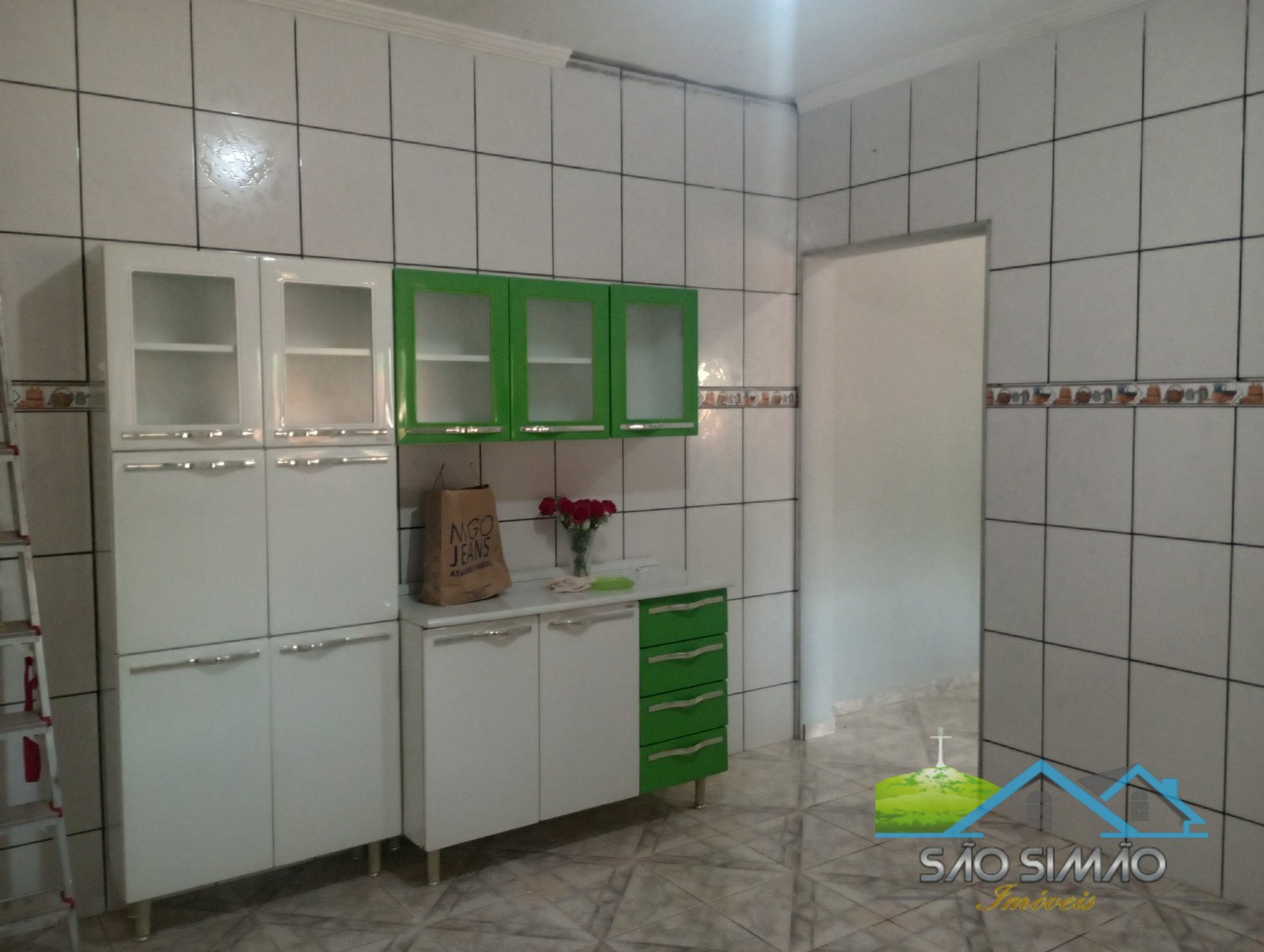 Casa com ponto comercial a venda em São Simão SP