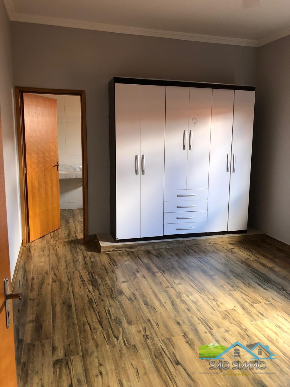 Nova Casa a venda em São Simão SP com 3 suítes