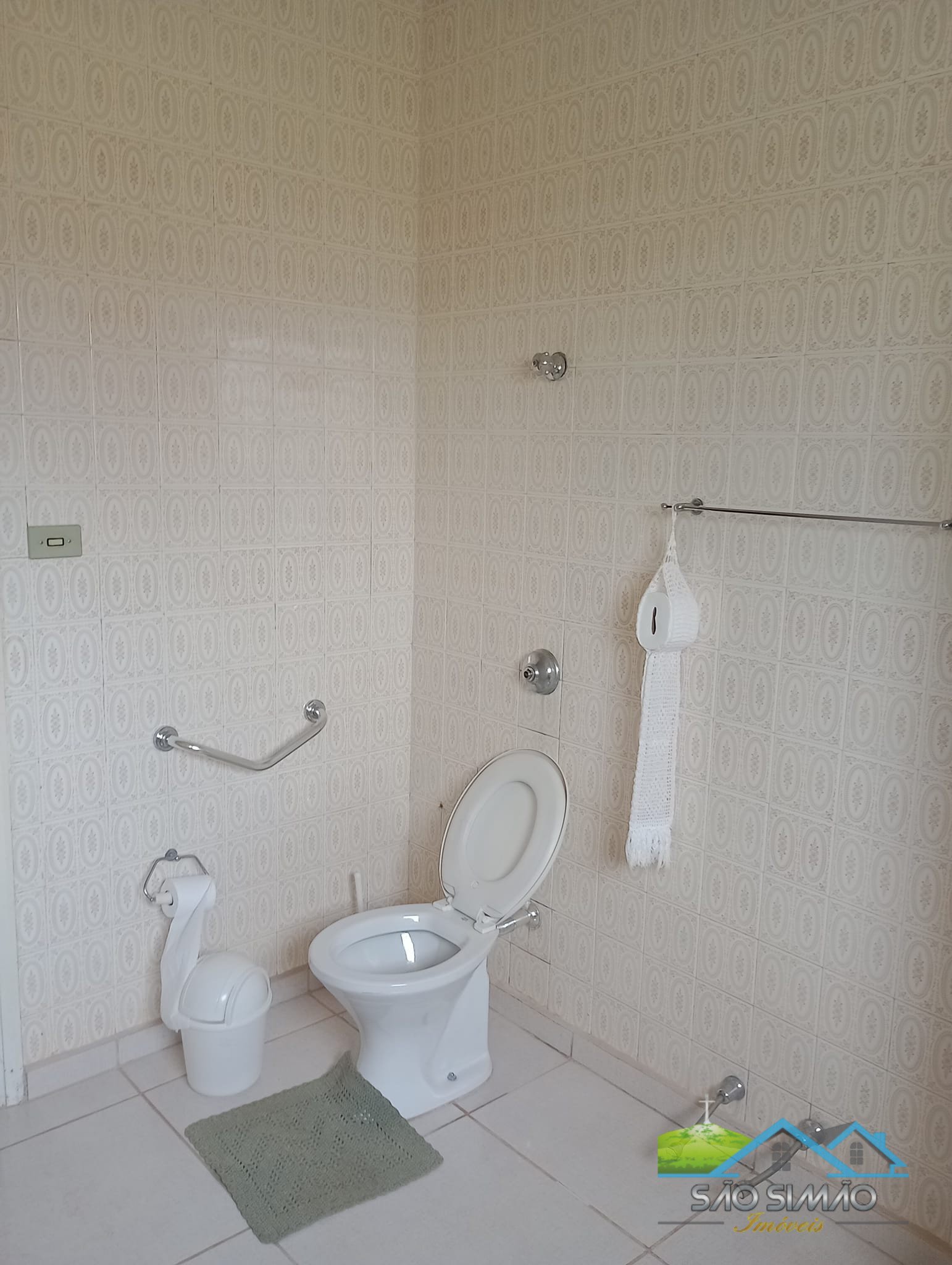 Casa  Venda em São Simão no Centro a 100 metros da praça Principal