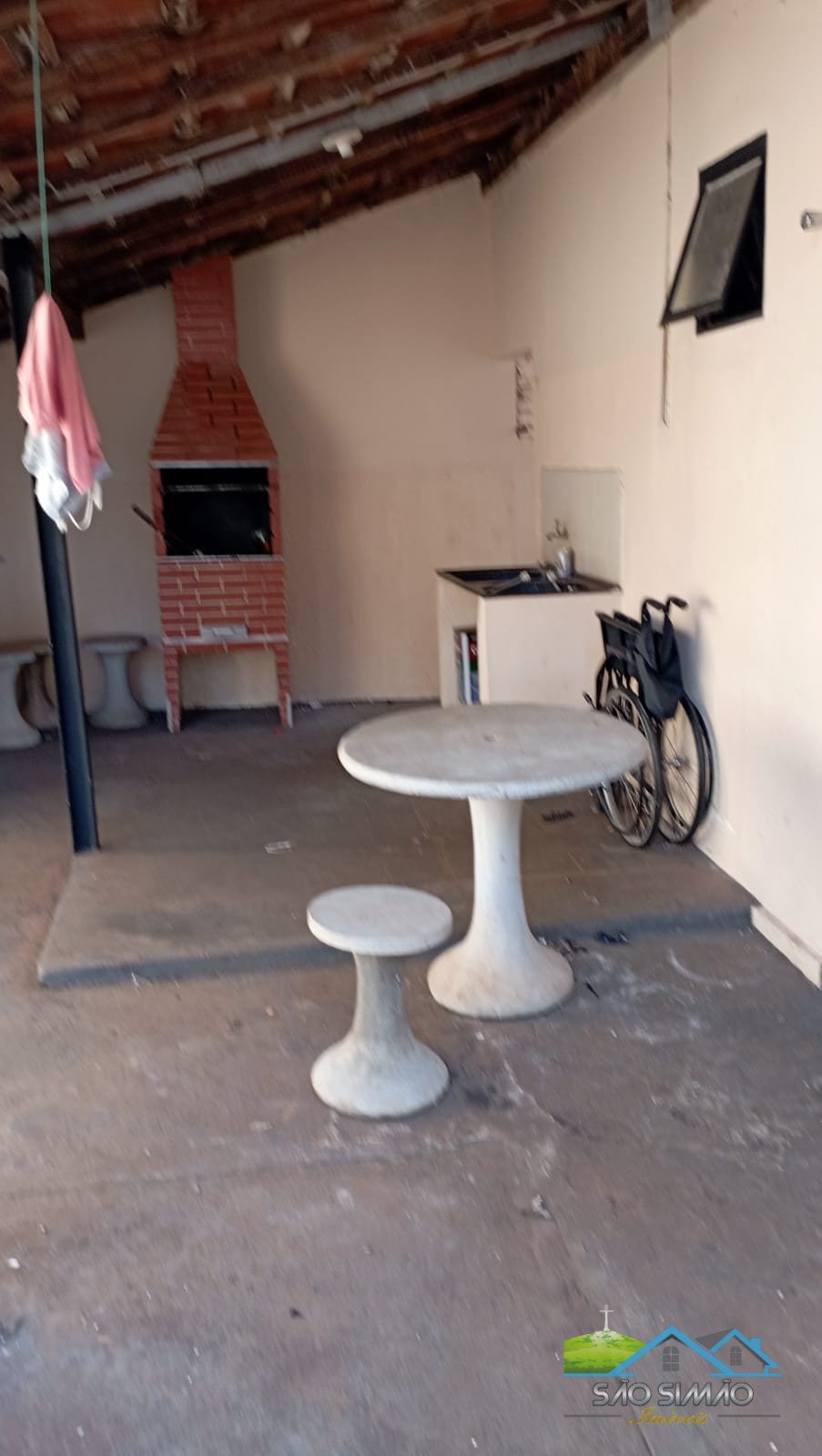 Casa a venda em São Simão SP no Centro 3 quartos