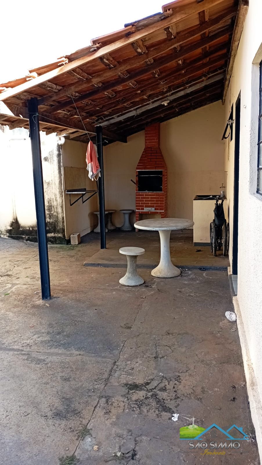 Casa a venda em São Simão SP no Centro 3 quartos