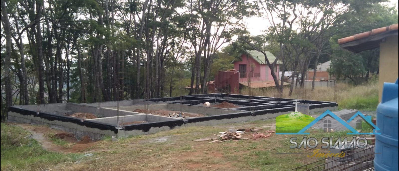 Terreno a venda no condomínio Sétimo Céu  em São Simão SP, Com uma Vista privilegiada